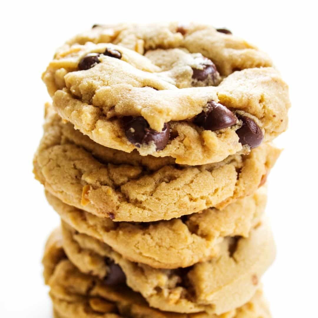 Chewy Chocolate Chip Peanut Butter Cookies â Real Housemoms